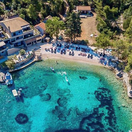 Готель Little Green Bay Hvar Island Екстер'єр фото