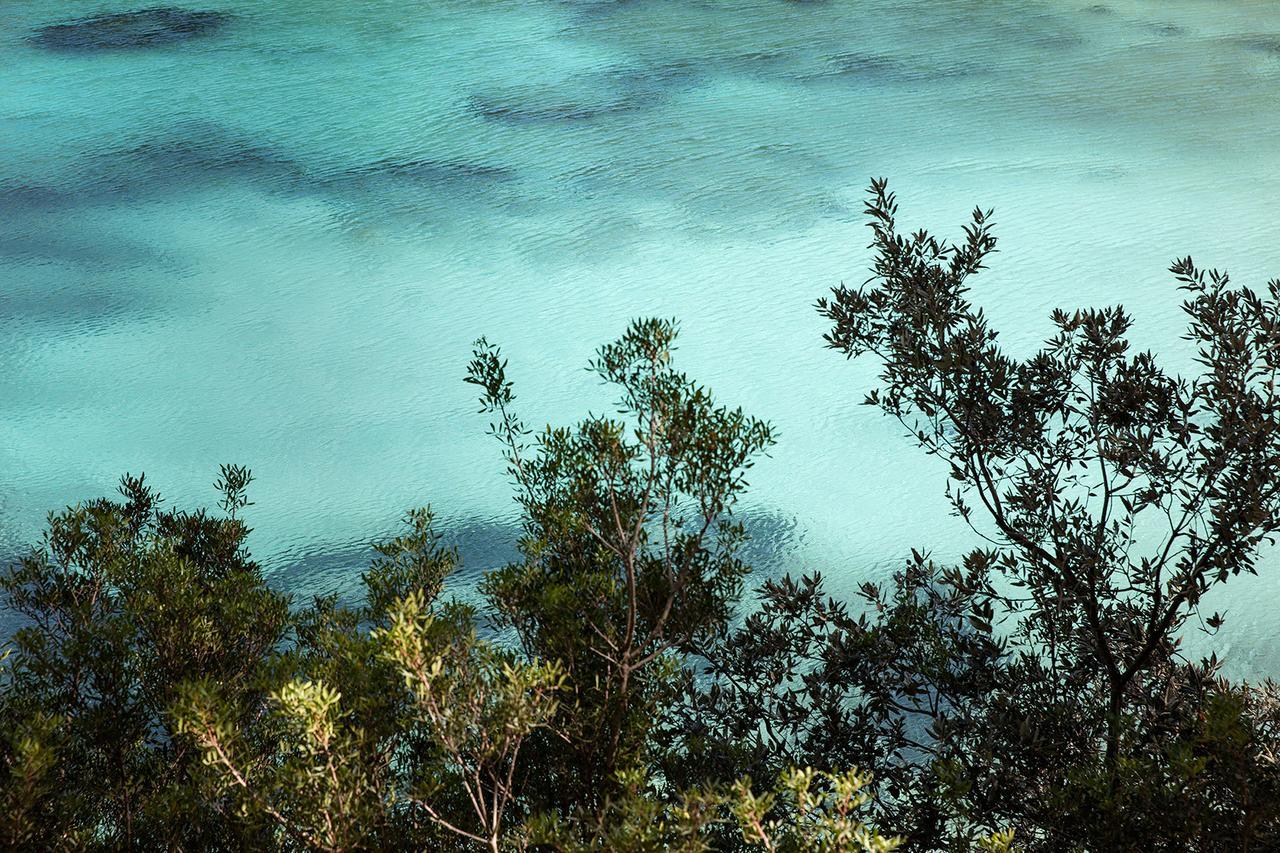 Готель Little Green Bay Hvar Island Екстер'єр фото